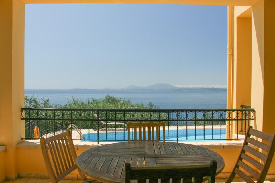 Villa Spyros Nisaki  Zimmer foto